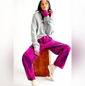 We The Free 🦄Flocked Moxie Barrel Pink Jeans  Size 24🦄